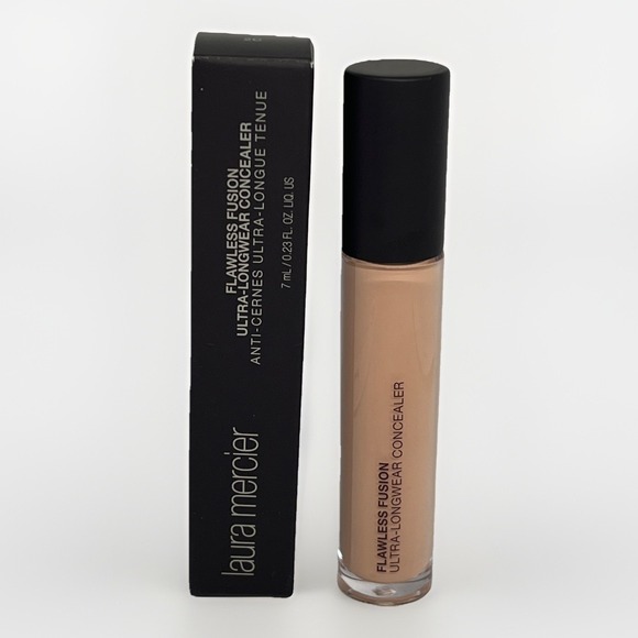 NIB Laura Mercier Flawless Fusion Ultra Longwear Concealer - # 2C light - Picture 1 of 3